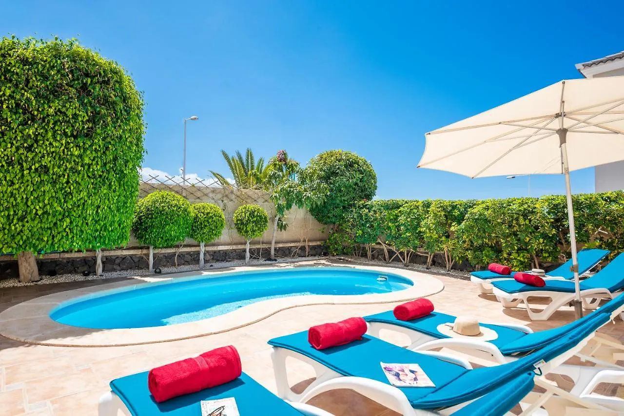 Beautiful Villa Anna With Heated Pool Costa Adeje  Costa Adeje (Tenerife)