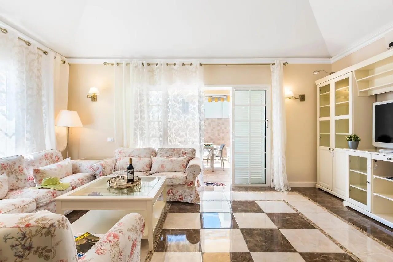 Beautiful Villa Anna With Heated Pool Costa Adeje